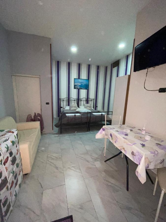 فيلا Casa Donnacarmelina نابولي المظهر الخارجي الصورة